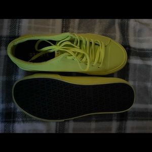 Yellow Straye skate shoes